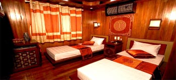 halong-phoenix-cruise-cabin