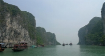 halong-bay-famous-attraction